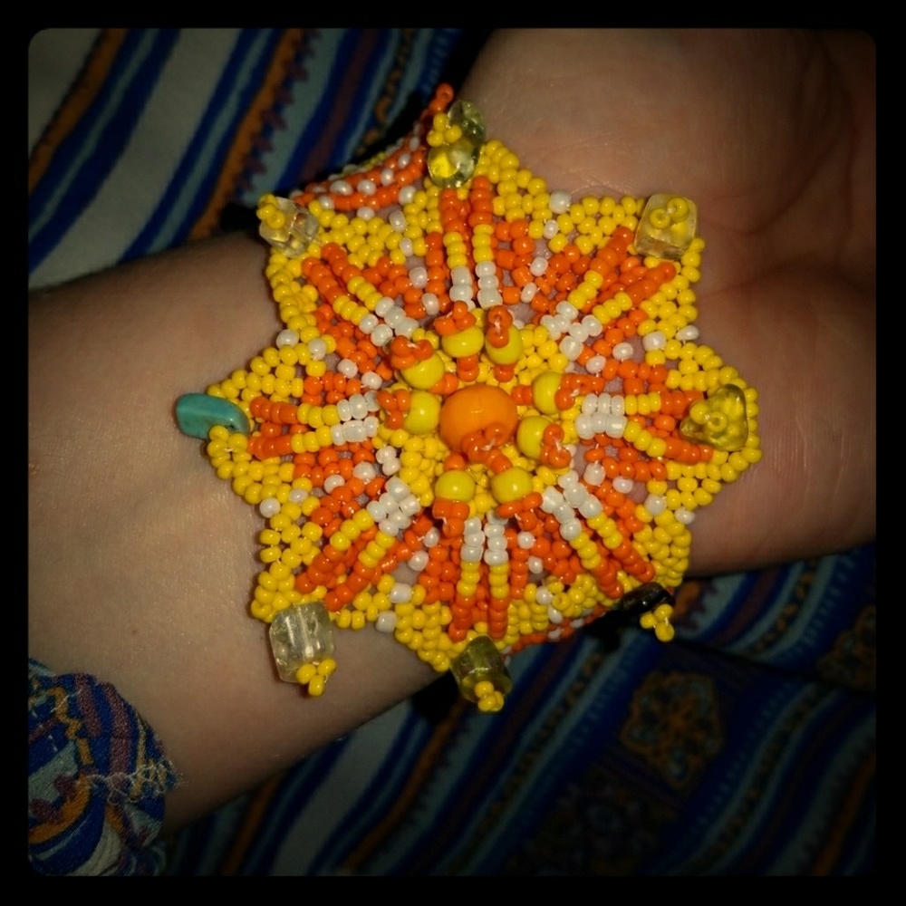 Beaded handmade flower bracelet